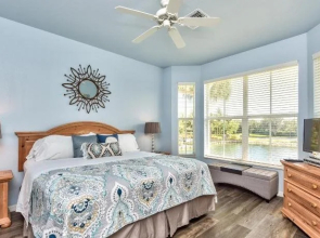 Casabella Golf Condo at the Lely Resort