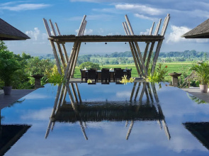 Mandalay Villas