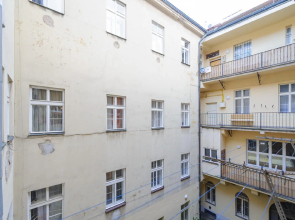 Pinkova Apartments
