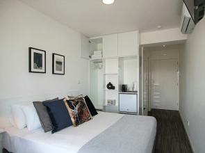 Phaedrus Living Luxury Suite Nicosia 509