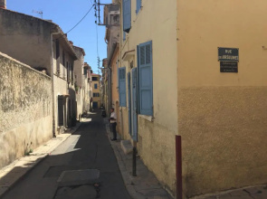 Duplex La Ciotat - superbe 85 m2 - 6 pers - 3 chambres - Climatisation - Vue mer et proche du vieux port La Ciotat