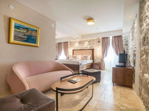 Hotel and Restaurant CONTE