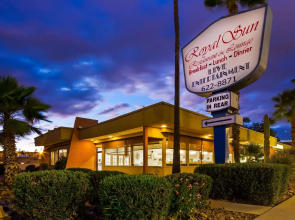 Best Western Royal Sun Inn & Suites