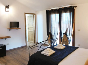 Menhir - Room 1 in Olmedo