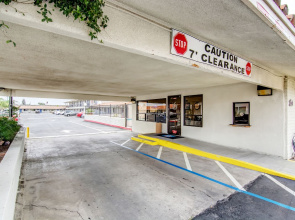 Motel 6 Manteca, CA