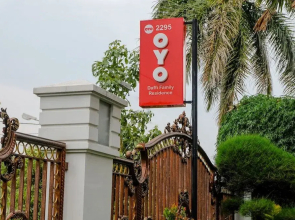OYO 2295 Daffi Family Residence