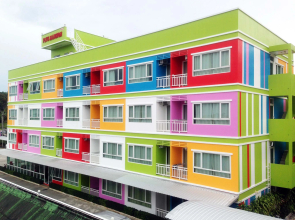 Plus Mansion
