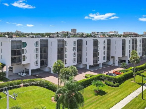 Grandview 305, Marco Island Vacation Rental 2 Bedroom Condo by Redawning