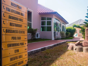Smayak Hotel