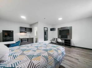 Southern Suites Pensacola Mobile