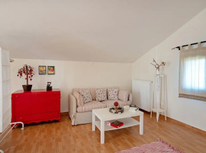 Nostos Villa - 50 m2 pool 2 km from the Beach