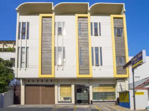 Pondok Indah Guesthouse by Ecommerceloka