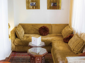 Hotel Blanco Riad