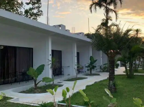 Pondok Tetebatu Cottage and Cafe