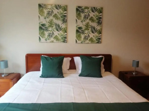 Lemon Tree Apartment