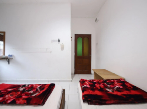 Vasa Cottage 2 by OYO Rooms