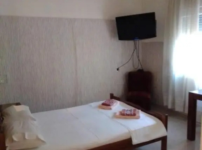 Volos Traditional beach House 2