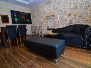 Heated Private Salt Pool, Spa, 4BD & 4BR