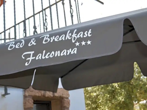 B&B Falconara