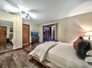 Mv50 Grand Lodge Lake Tahoe With Game Room Hot