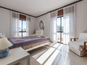 Fish House Flat With Pool