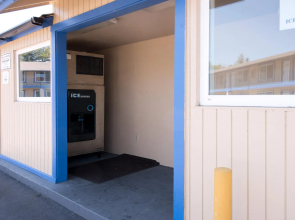 OYO Hotel Medford North OR