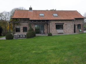 Vakantiehuis Montezicht in de groene heuvels van Dranouter