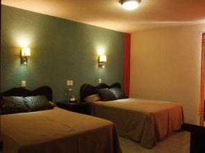Hotel Aurora