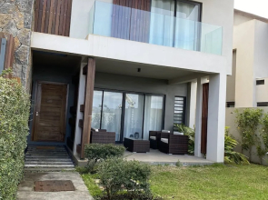 Remarkable 3-bed Cottage in Moka, Mauritius