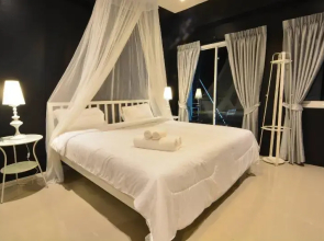 Day Ii Hotel By Zuzu