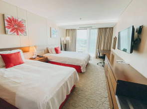 Ramada Jeju Hamdeok