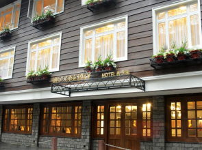 Udaan Woodberry Hotel & Spa