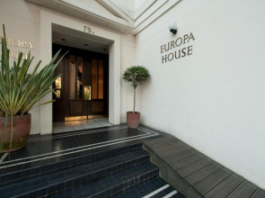 Europa House Apartments