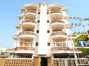 Golden Villa Guest House By OYO Rooms