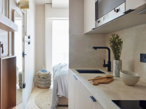 Buckle Street Studios by Locke, Aldgate