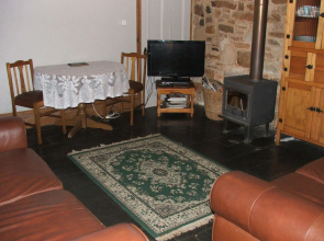 Mintaro Hideaway