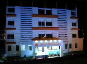 Hotel Om Executive