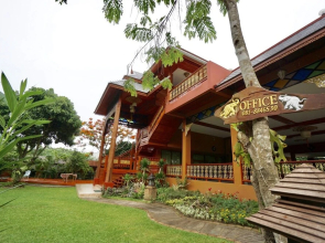 Rom Sak Resort