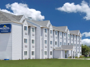 Microtel Inn & Suites by Wyndham Ames