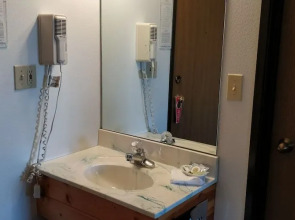 Buffalo Bill's Antlers Inn