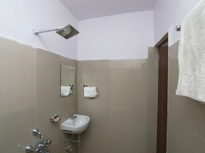 Santosh Residency by OYO Rooms