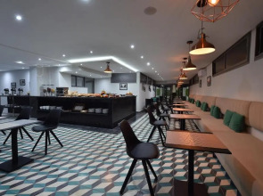 Suites Hotel Le Yacht