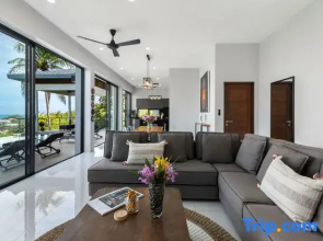 L'Esterel Villa - A Tropical Oasis