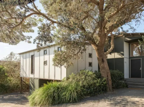 Burra Beach Retreat for Two