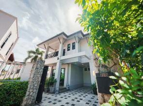 Patak 3 Bedroom Private Pool Villa