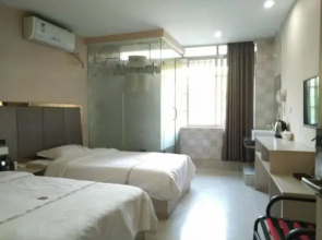 Jinqiao Express Hotel