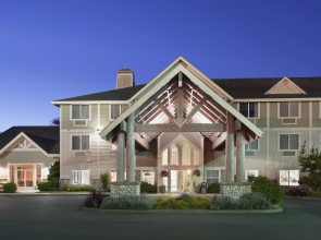 La Quinta Inn And Suites Newport