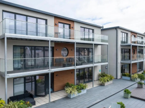 7 Putsborough - Luxury Apartment at Byron Woolacombe, only 4 minute walk to Woolacombe Beach!