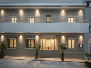 Maison De Mare, 4BR Central Luxury Beach Residence