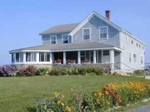 Rose Farm Inn